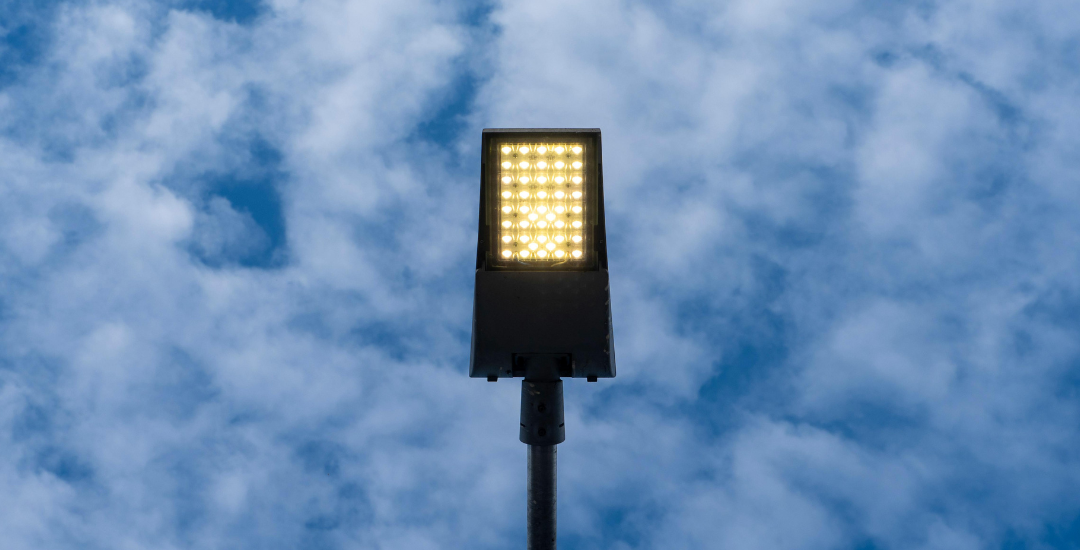 LED vs traditional Street Lighting