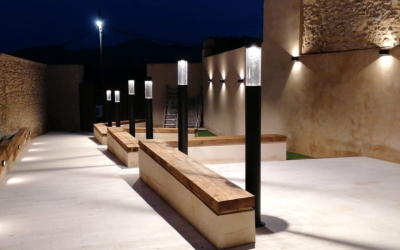 Iluminación técnica con identidad: Patio interior del Palacio de Villores en San Mateu